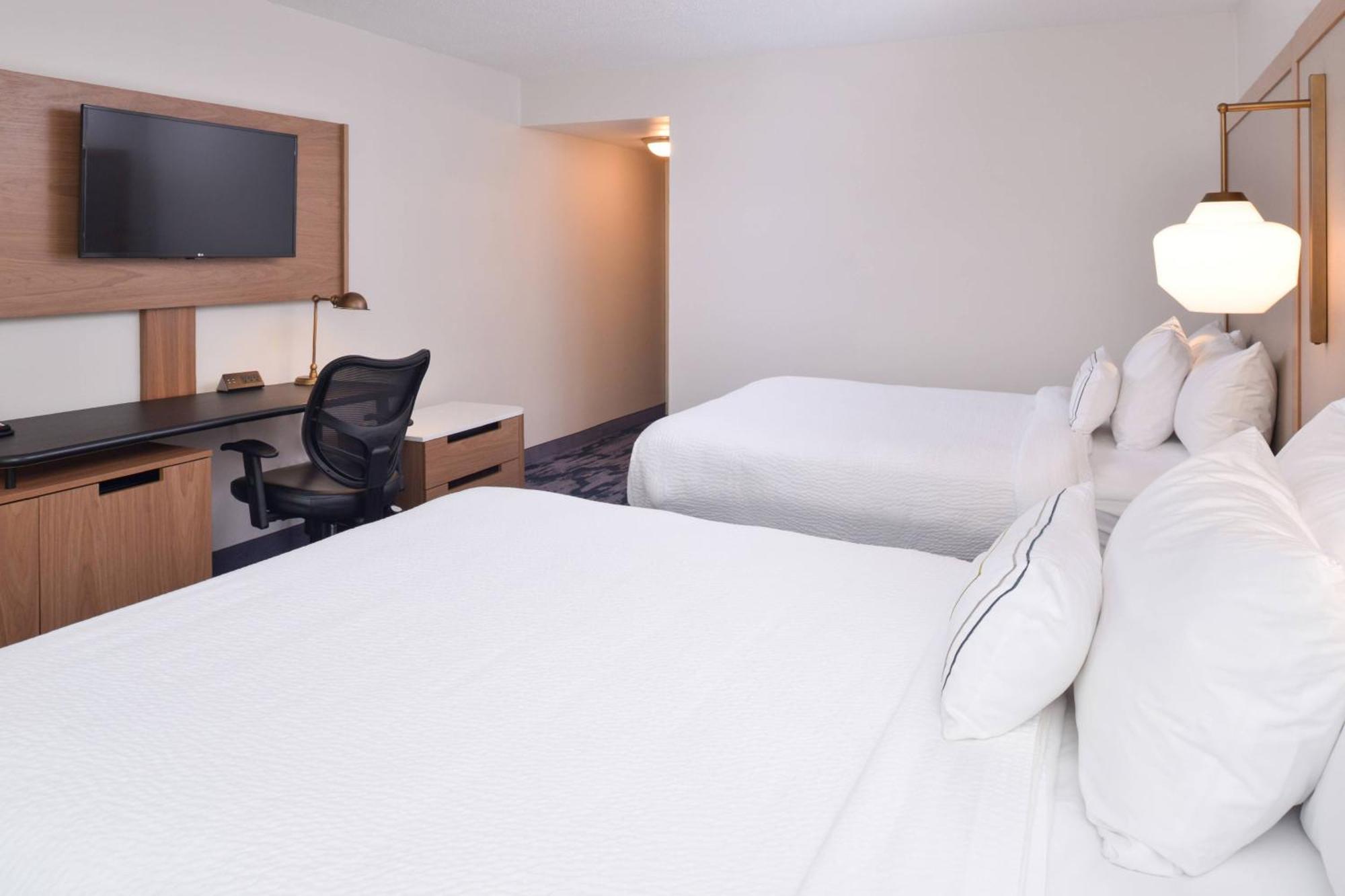 Fairfield Inn & Suites By Marriott Pittsburgh New Stanton Exterior foto